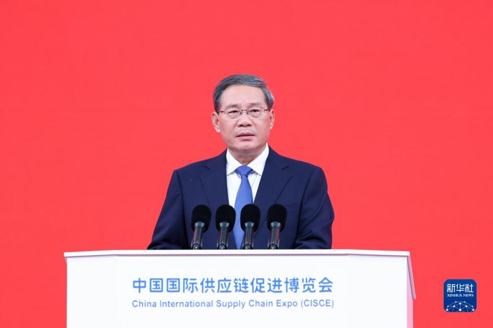 Kineski premijer poziva na otvorene i stabilne globalne lance snabdevanja