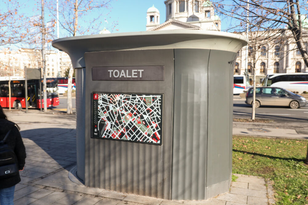 Javni toalet kod Skupštine